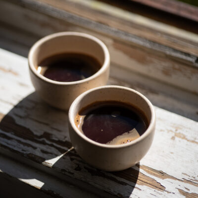 beige speckled coffee mugs