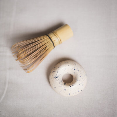 modern minimalistic matcha whisk holder - Yasu kusenaoshi by MUN